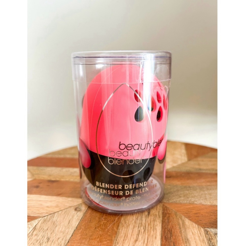 Beauty Blender Blender Defender